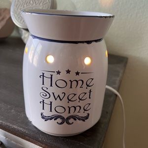“Home Sweet Home” Warmer